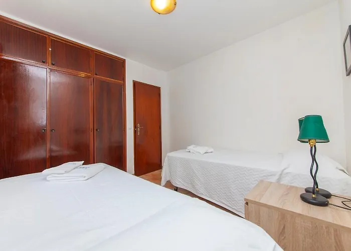 B18 - Village Street Apartamento Lagos