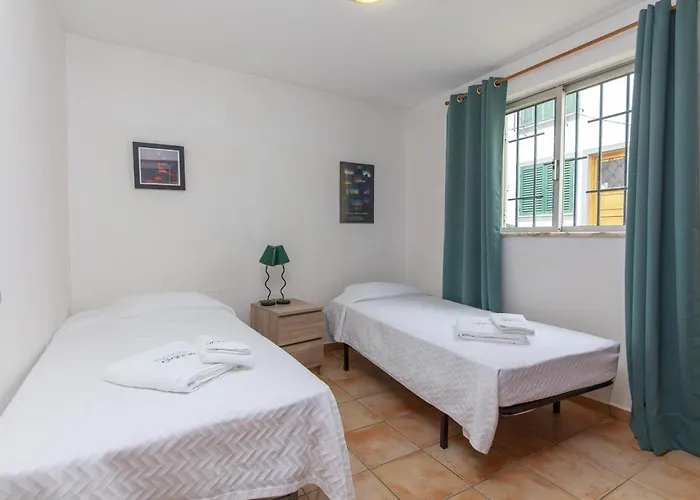 Apartamento B18 - Village Street