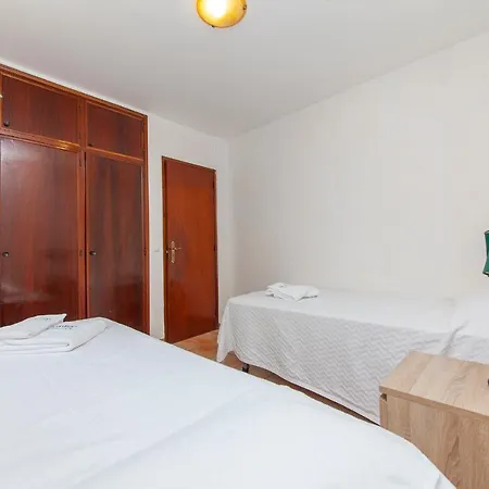 B18 - Village Street Apartamento Lagos